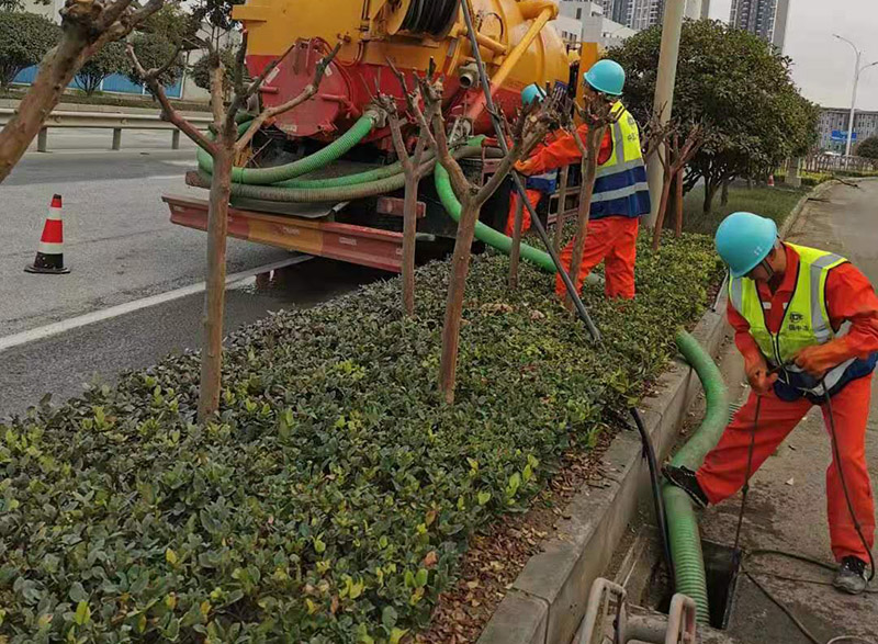 杂多市政管道清淤